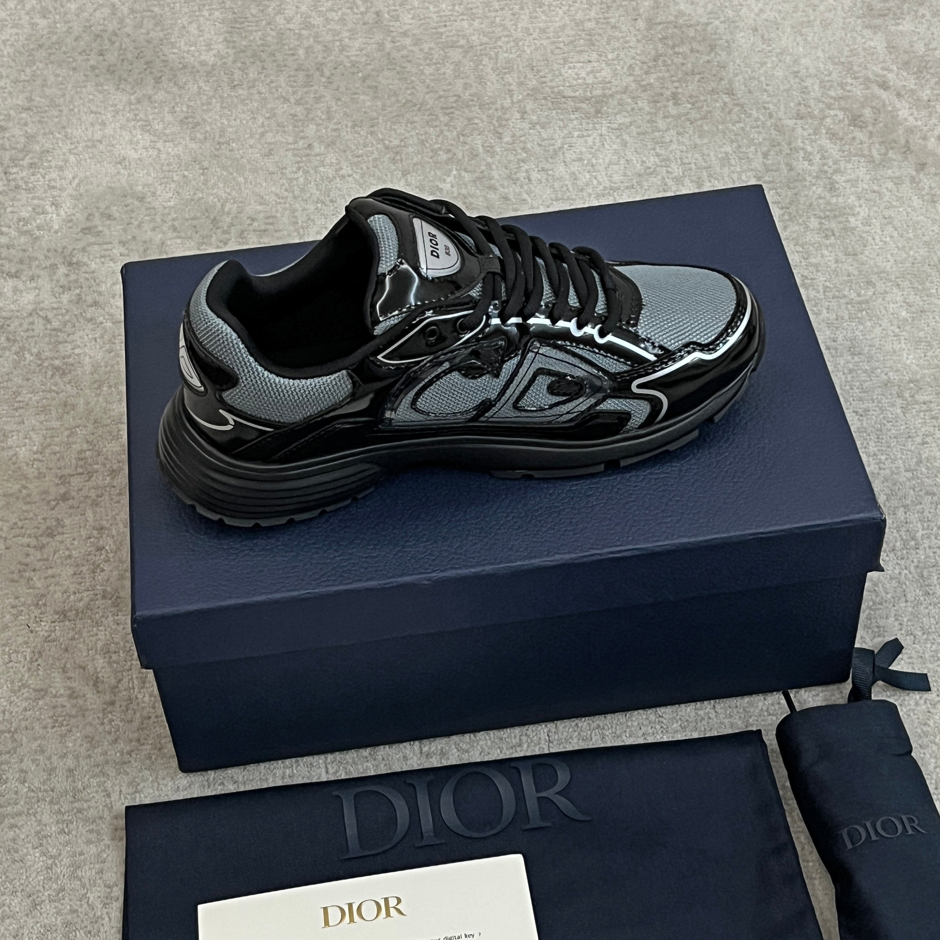 Sneakers B30