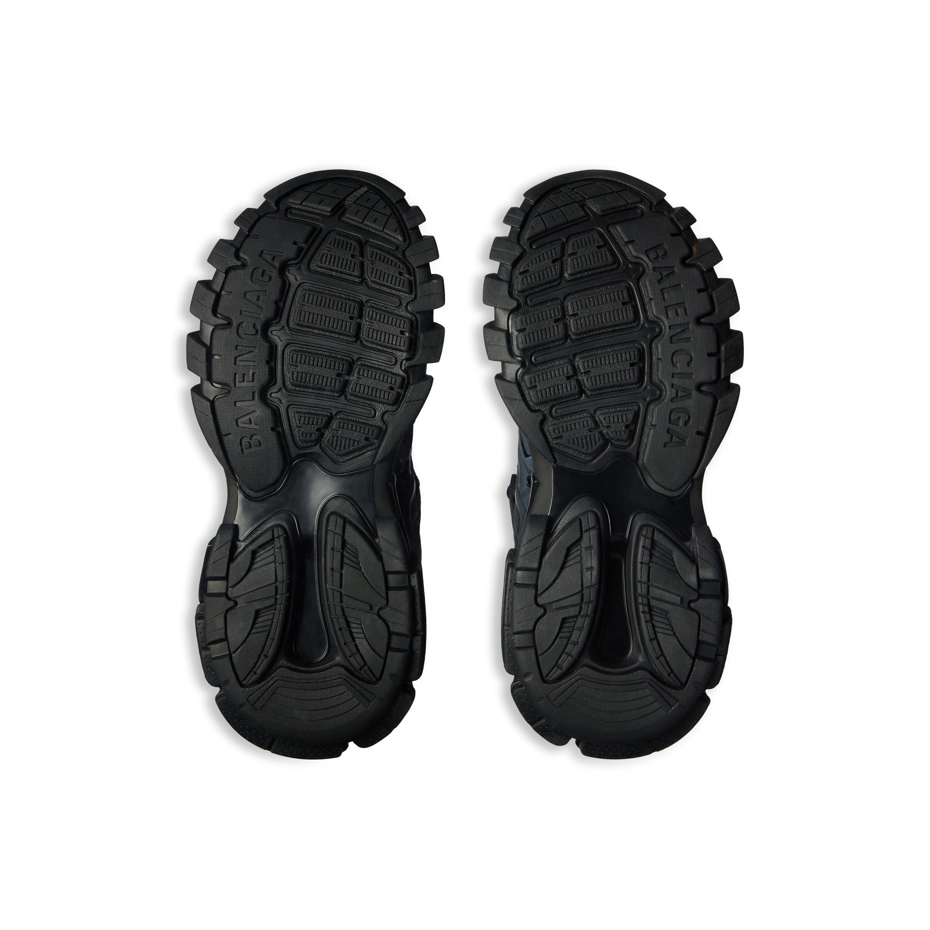 Sneakers Track