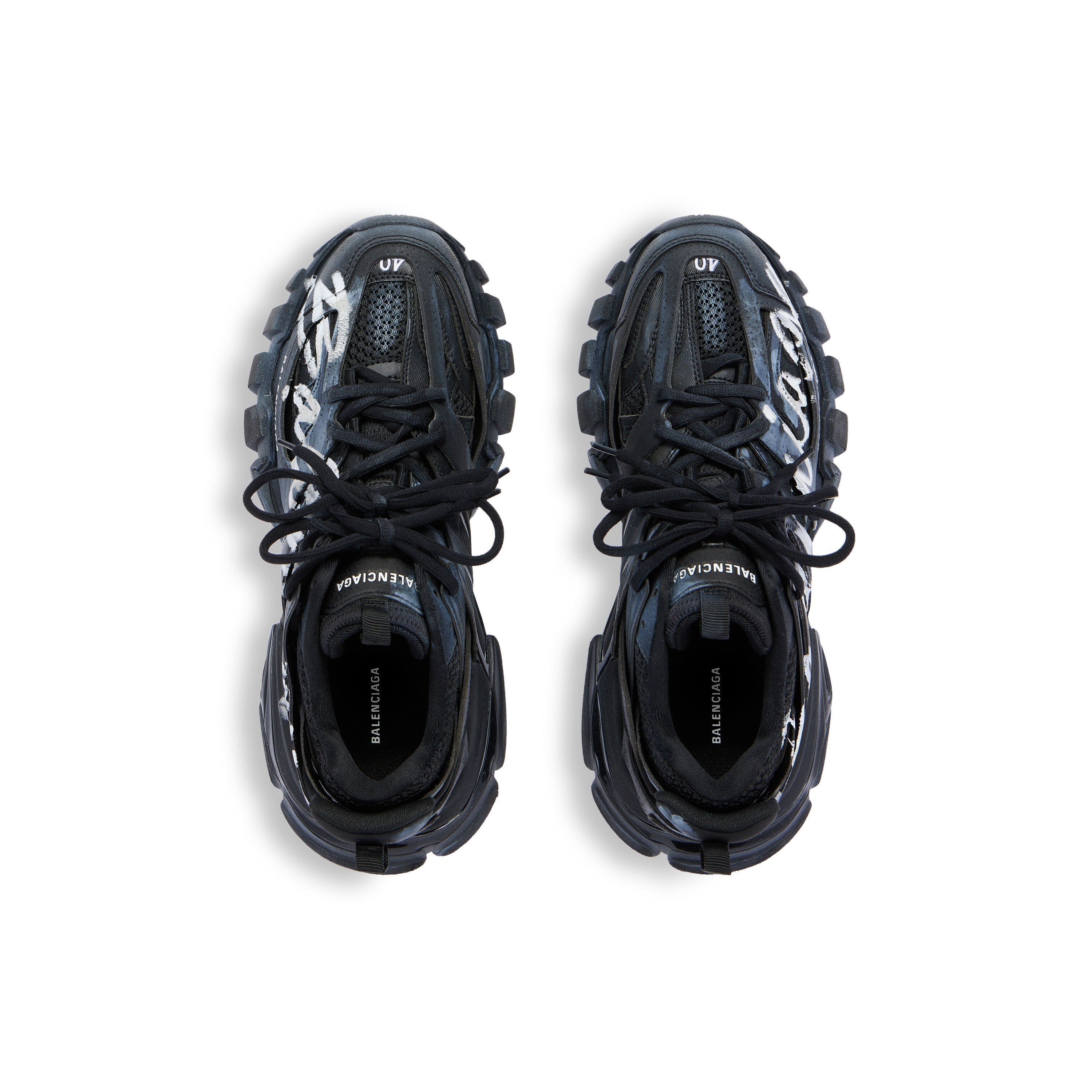 Sneakers Track