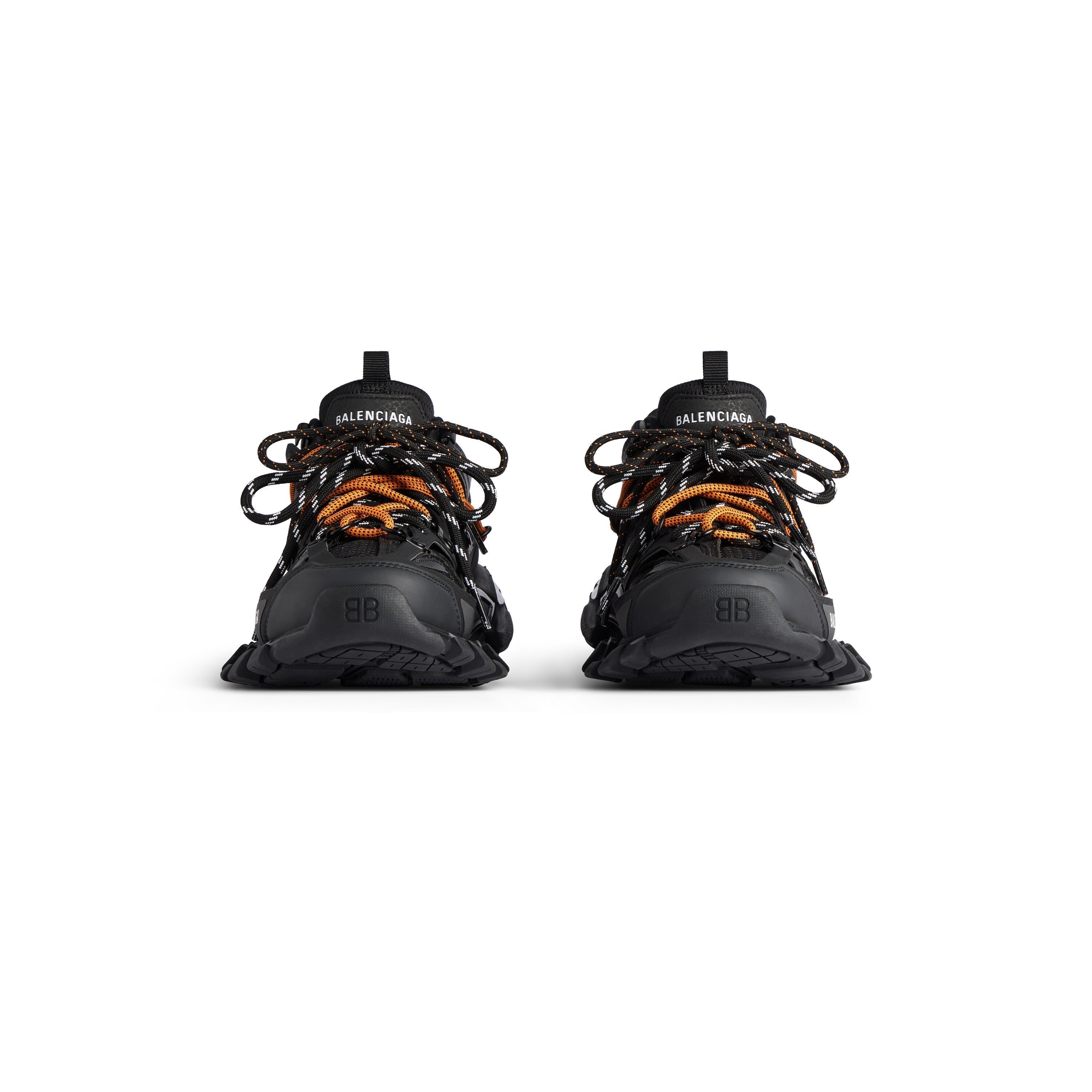 Sneakers Track