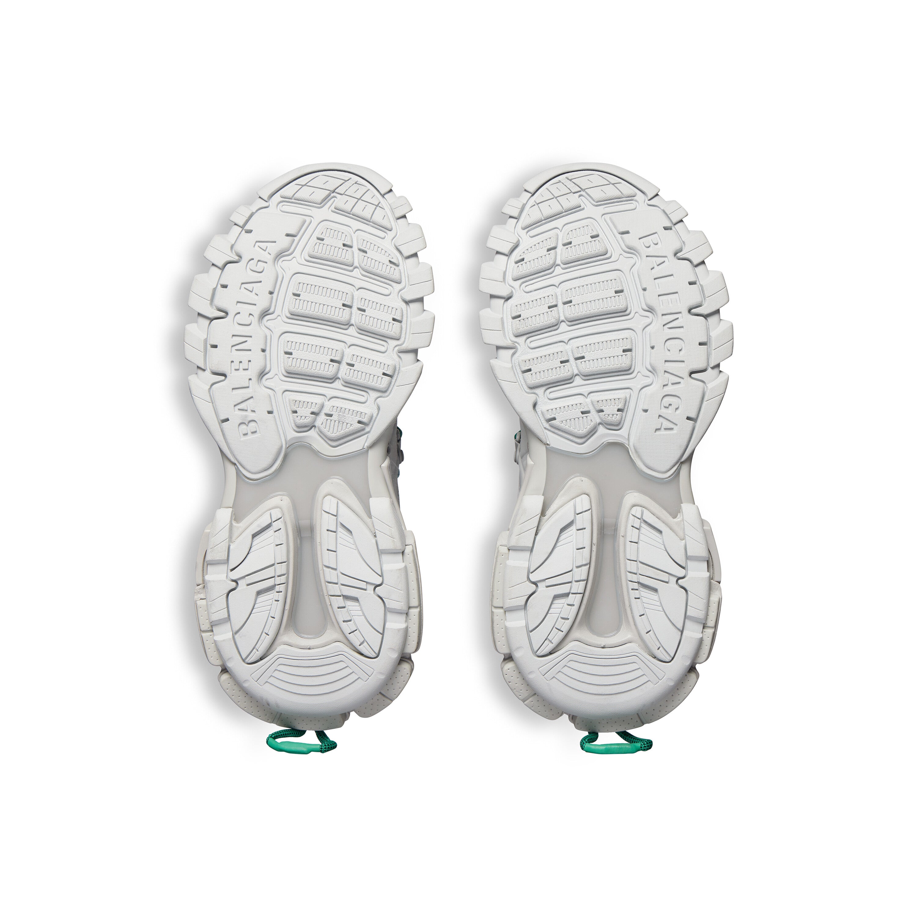 Sneakers Track