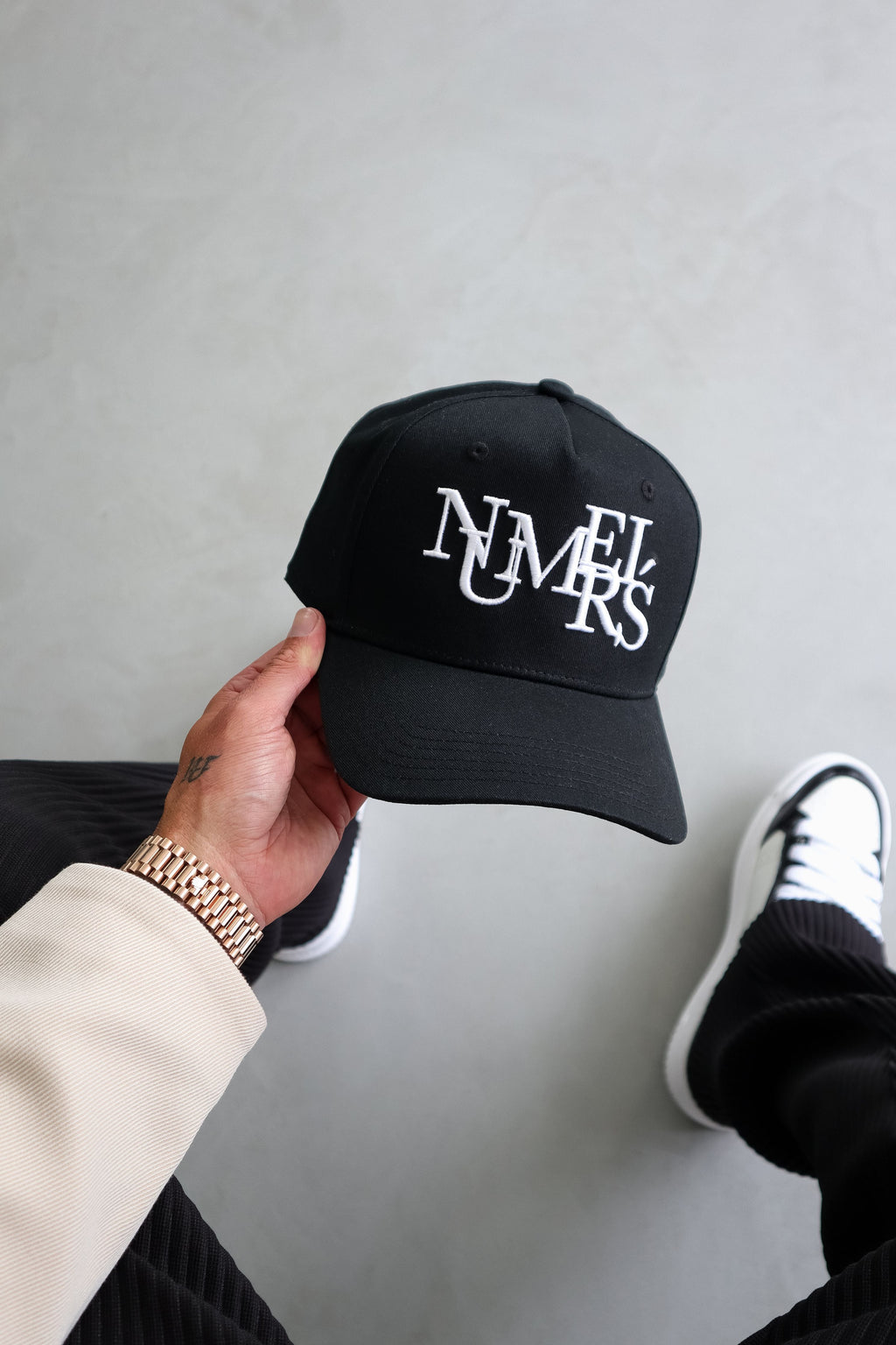 Serif Cap