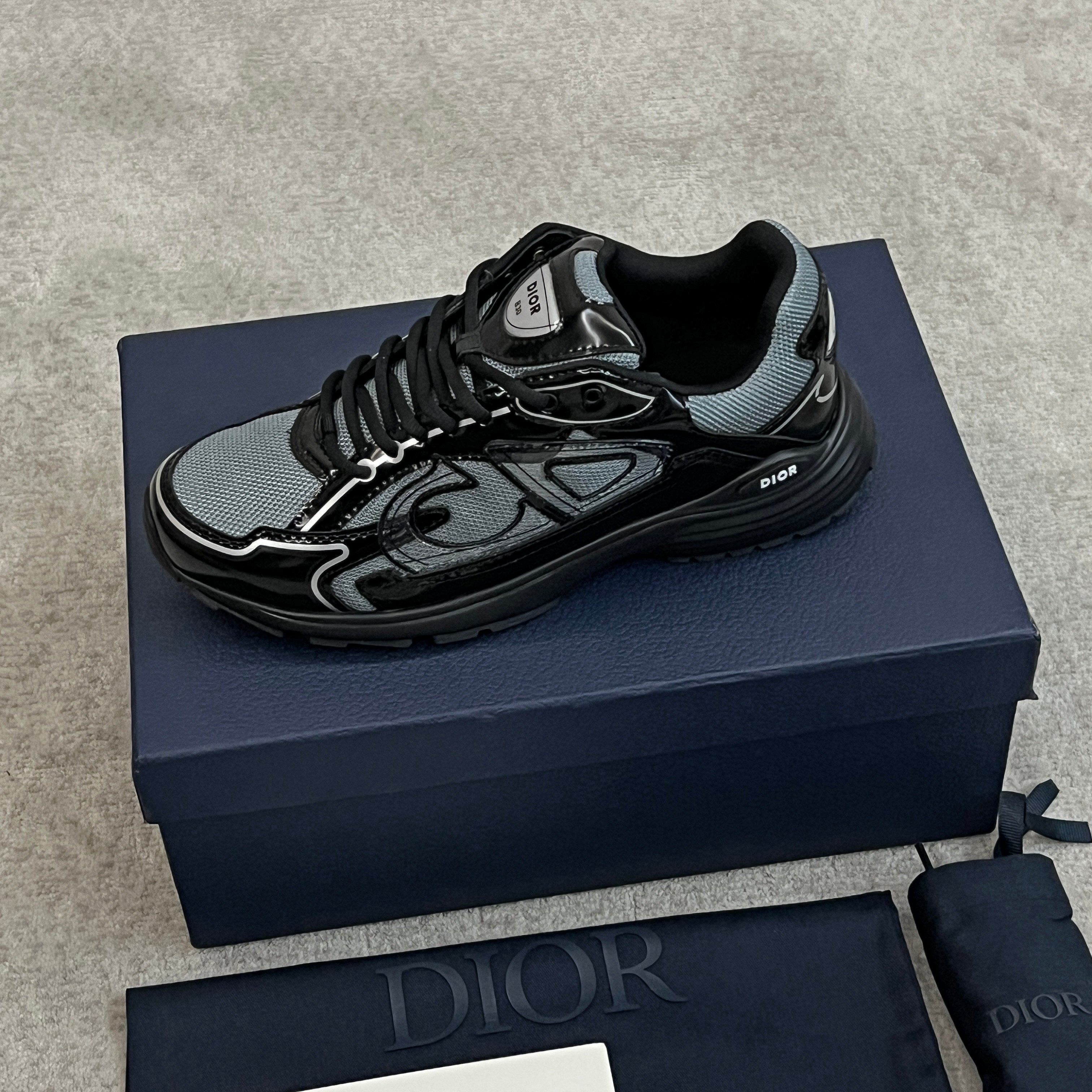 Sneakers B30