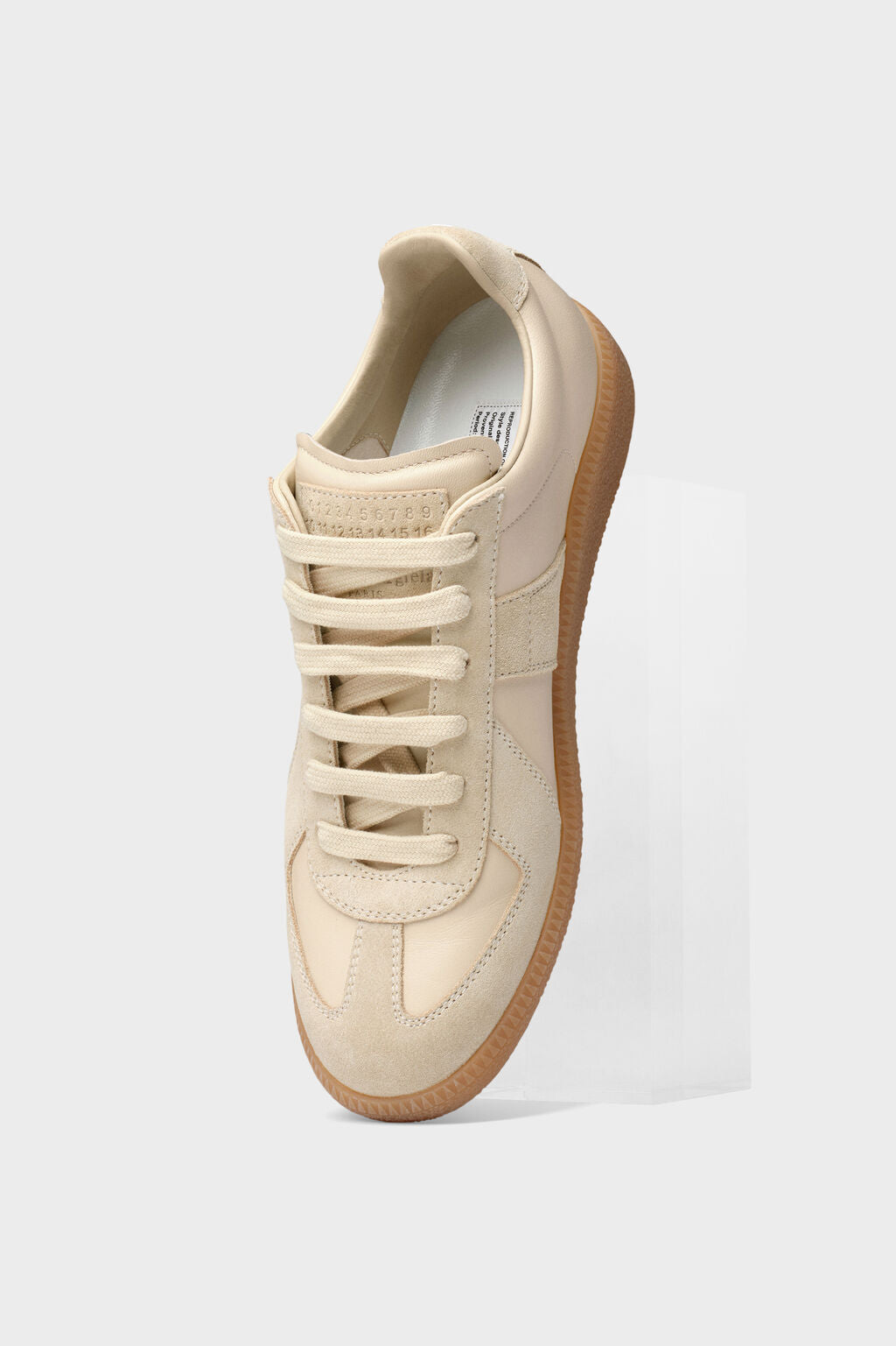 beige